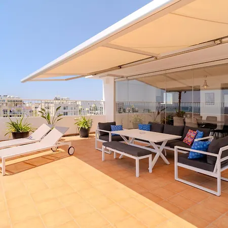 Blue Penthouse Mackenzie Larnaca
