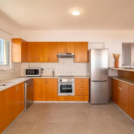 Blue Penthouse Mackenzie Apartman *